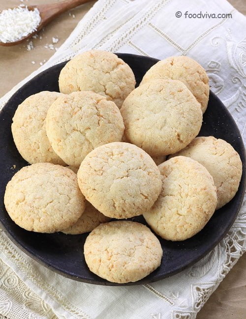 طرز تهیه شیرینی نارگیلی