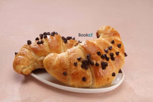 کروسان شکلاتی