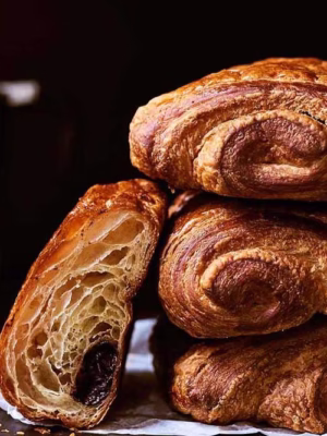 کروسان شکلاتی